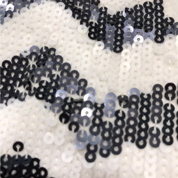 J Crew Sequined Tank Top Chevron Black White Medium 100% cotton - Picture 13 of 14